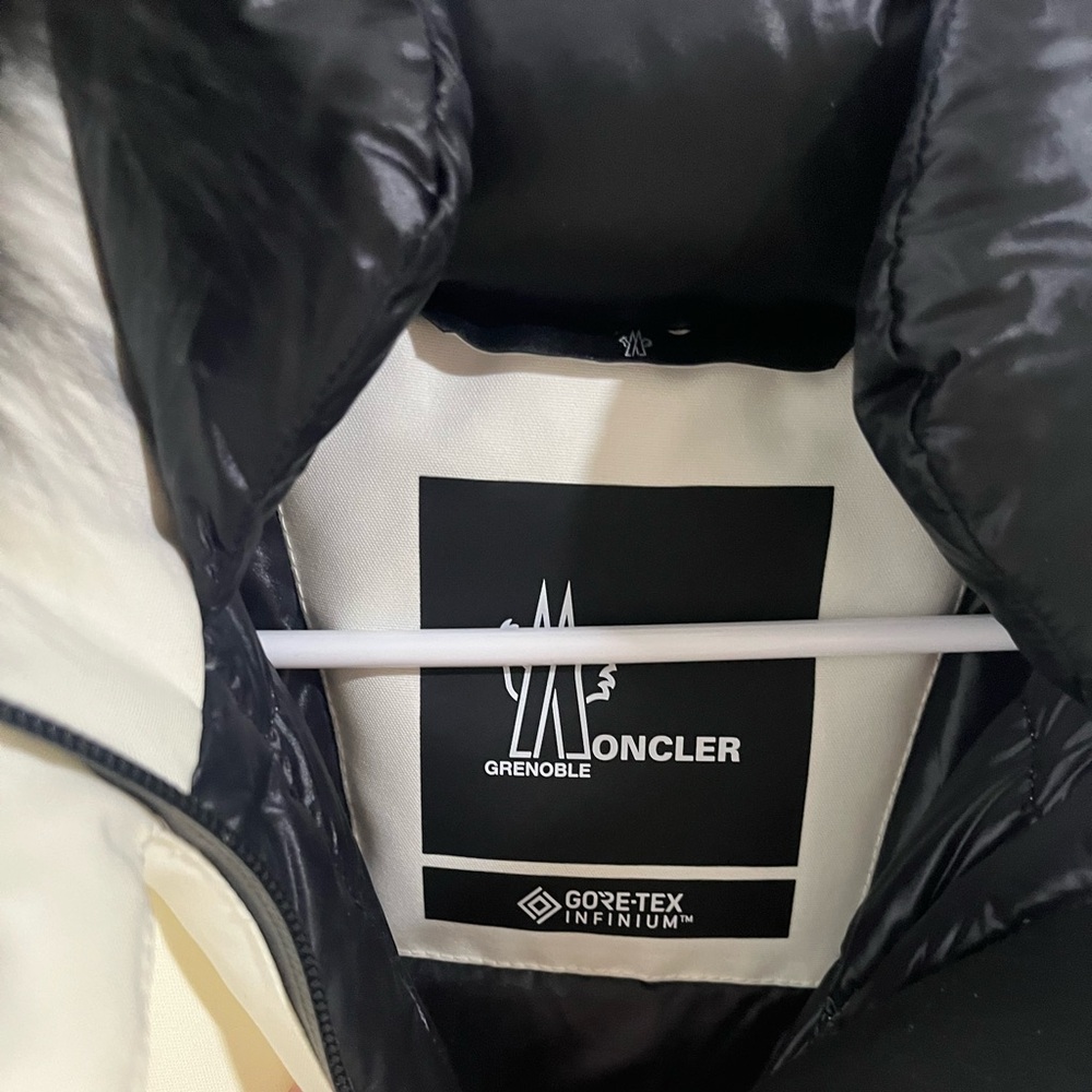 Moncler ski jacket - Picture 6 of 6